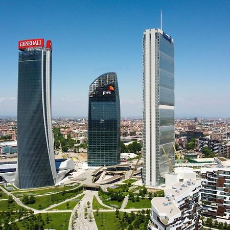 City Life House-Red San Siro & Duomo Apartment Milan Exterior photo