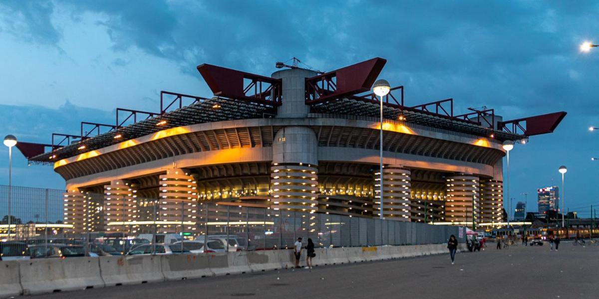 City Life House-Red San Siro & Duomo Apartment Milan Exterior photo